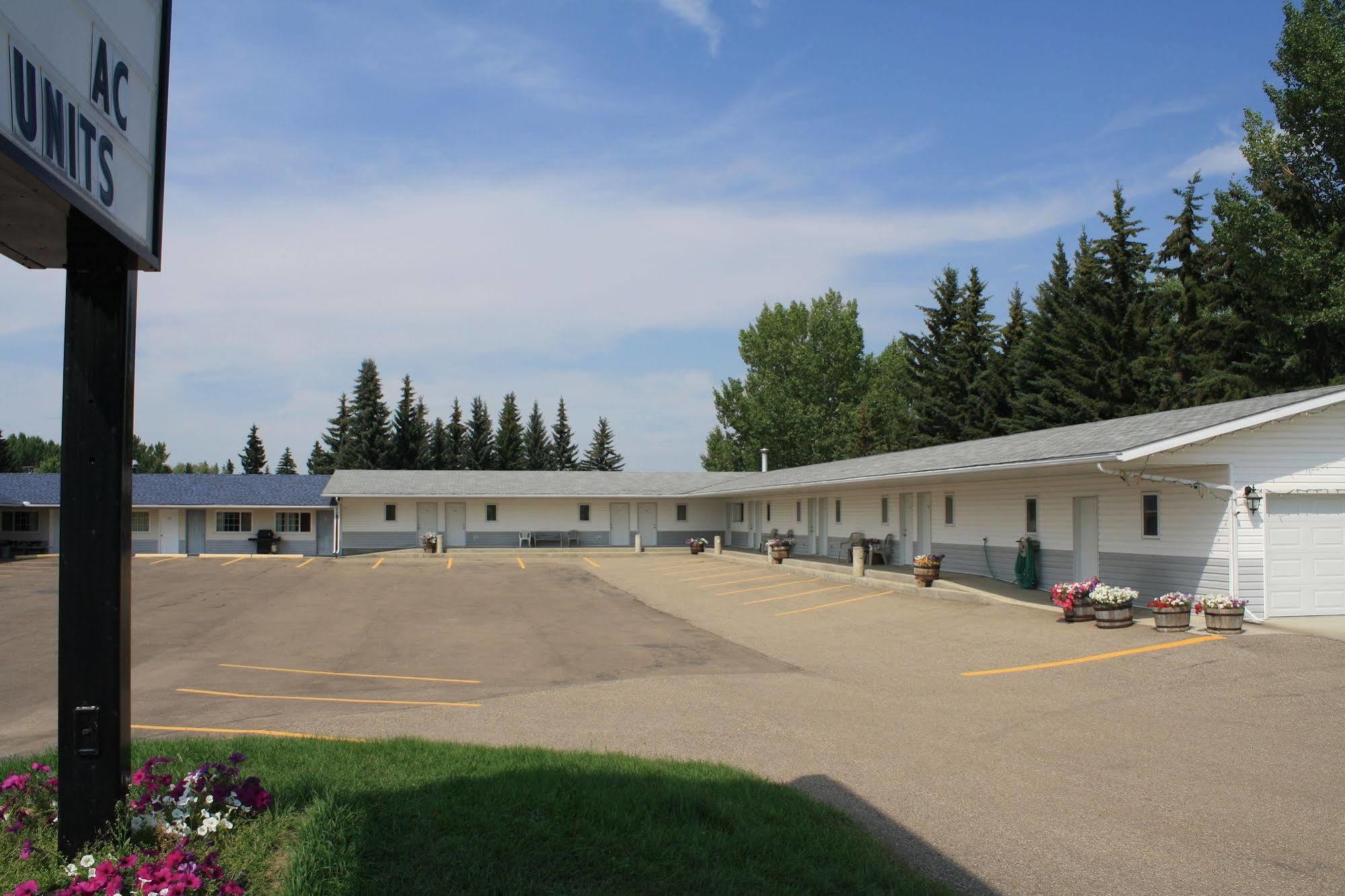 Lamplighter Inn Three Hills Εξωτερικό φωτογραφία
